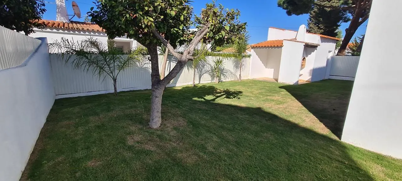 Oura - Large Villa - Private Pool - 5 Bedrooms Albufeira