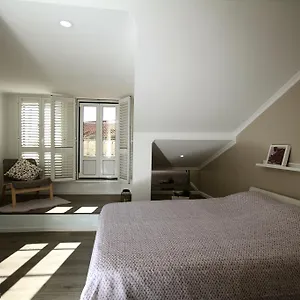 https://alfama-right-point.hotels-lisbon-portugal.com