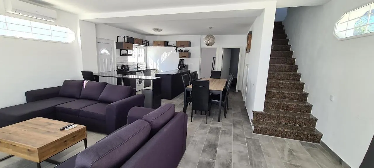 Oura - Large Villa - Private Pool - 5 Bedrooms Albufeira Portekiz