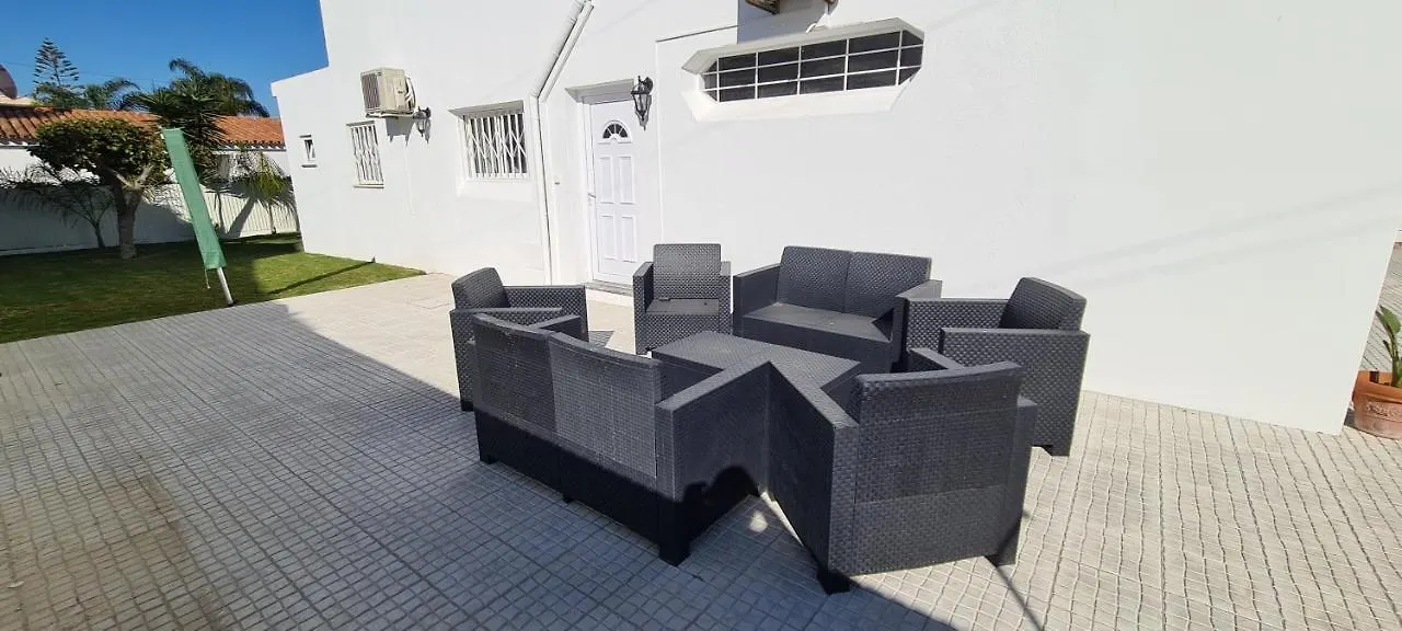 Oura - Large Villa - Private Pool - 5 Bedrooms Albufeira