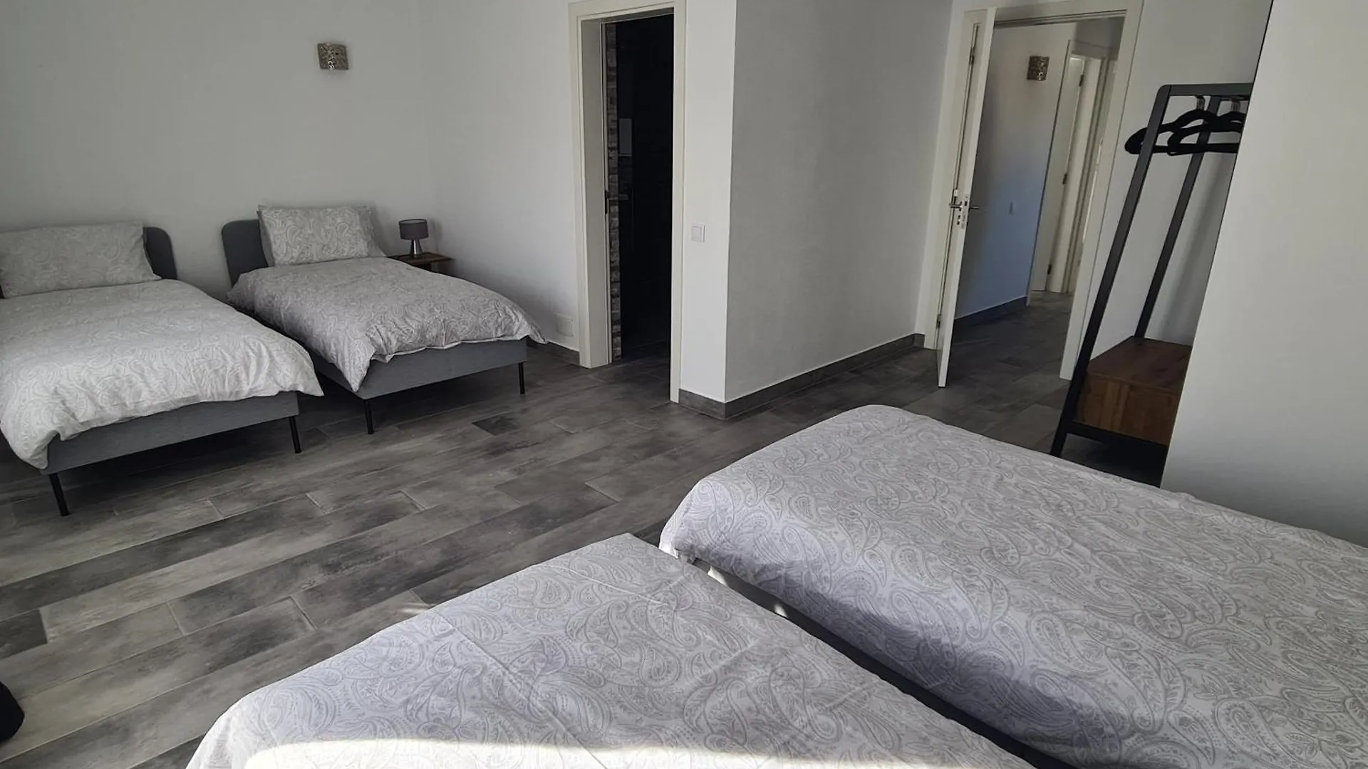 Oura - Large Villa - Private Pool - 5 Bedrooms Albufeira